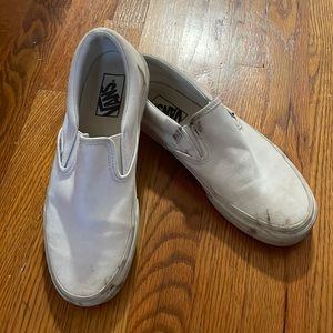 GUC - Sz 8.5 White Vans